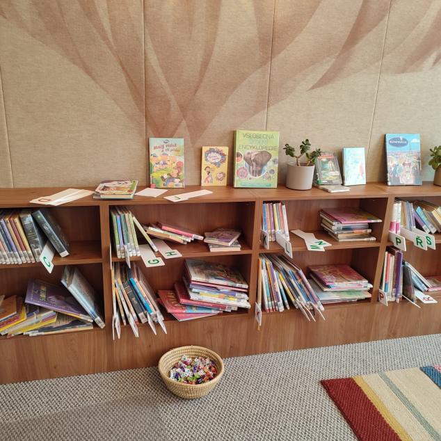 21.3.2024 Návštěva dětí z Mateřské školy v nové knihovně v Bělotíně